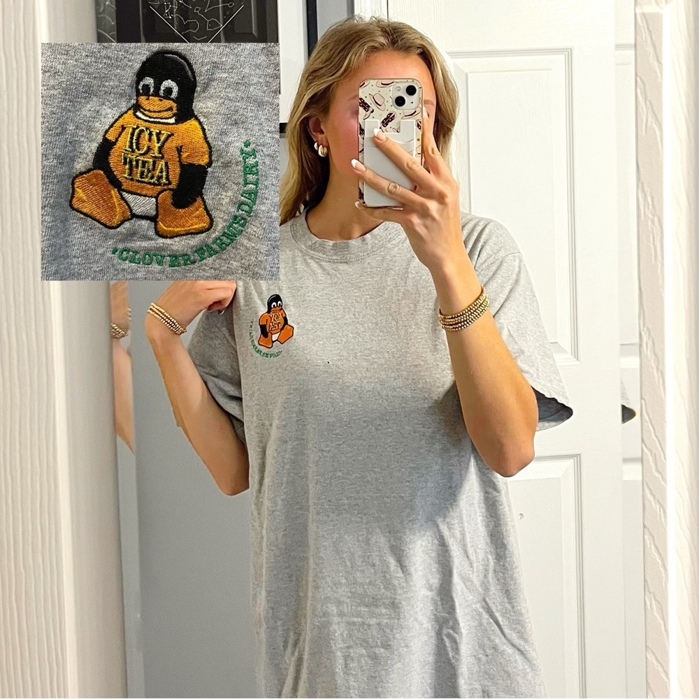 Vintage Icy Tea Clover Farms Embroidered T Shirt